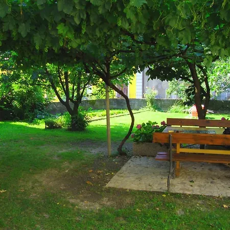 Appartamenti Nadalini Levico Terme Exterior foto
